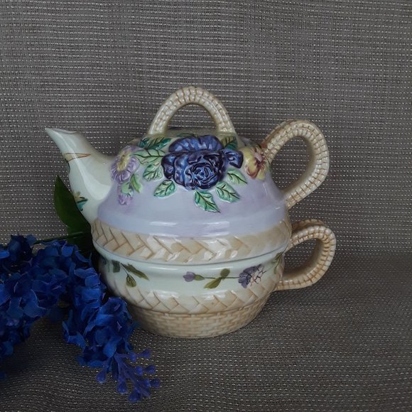Tracy Porter Cottage Rose Collection Teapot for 1 - Picture 1 of 12